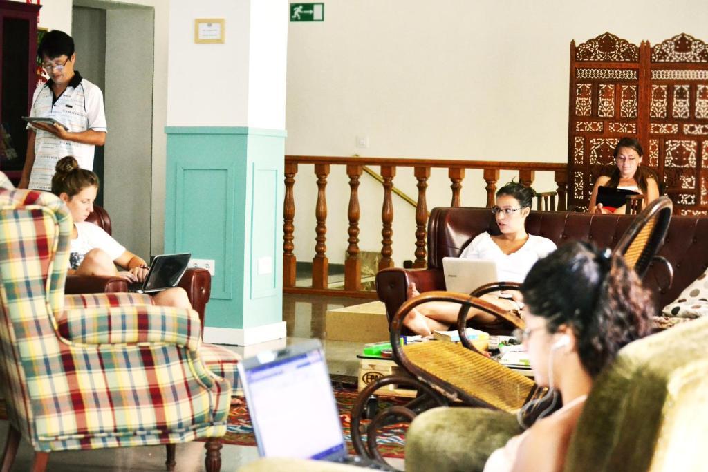 Feeling Sevilla Hostel Ngoại thất bức ảnh
